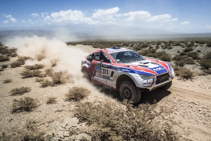 Opnieuw top-10 klassering voor Riwald Dakar Team